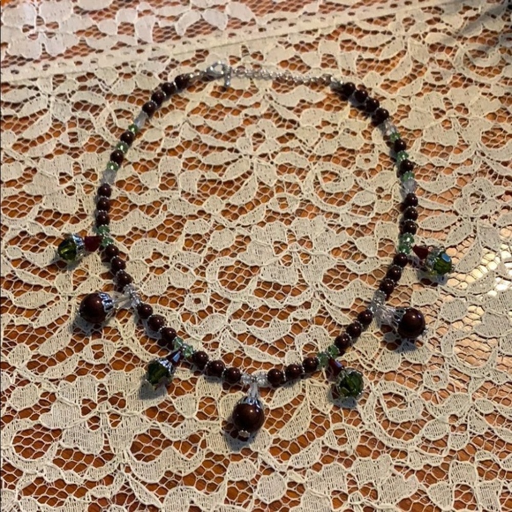 - Necklace Pre Owned